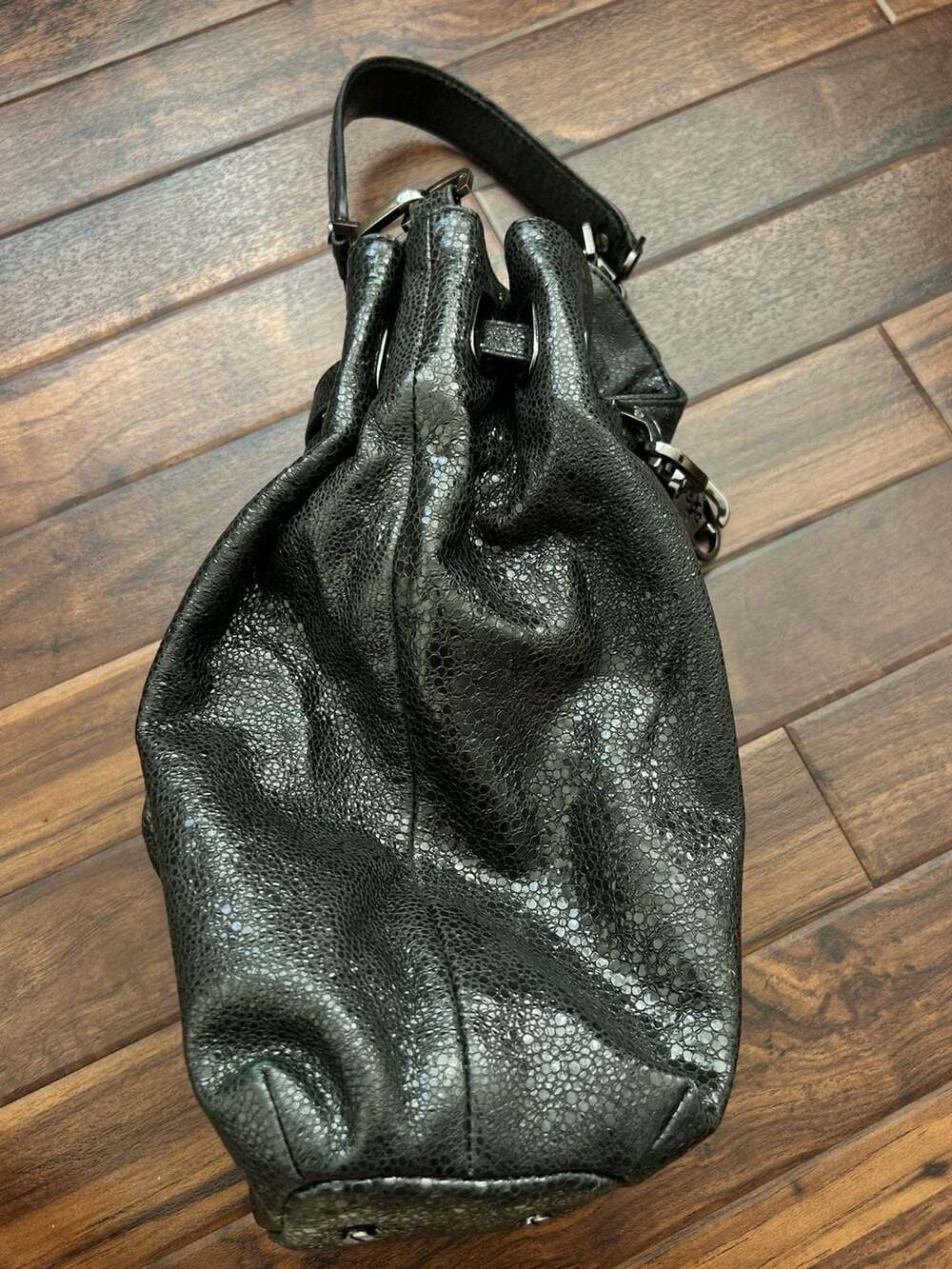 Tory Burch Natalya Black Crackle Leather Hobo Shoulder Bag Urban Chain Witch EUC - Picture 8 of 15